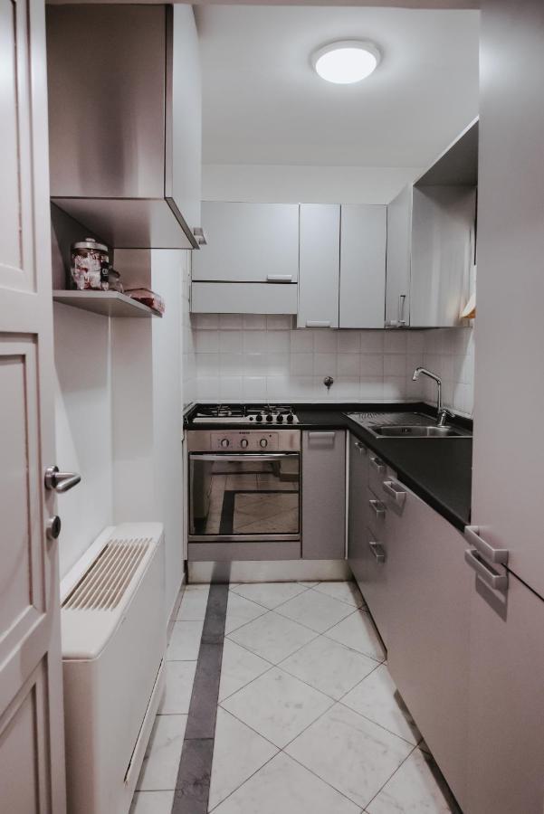 Trevi 86 Apartman Róma Kültér fotó